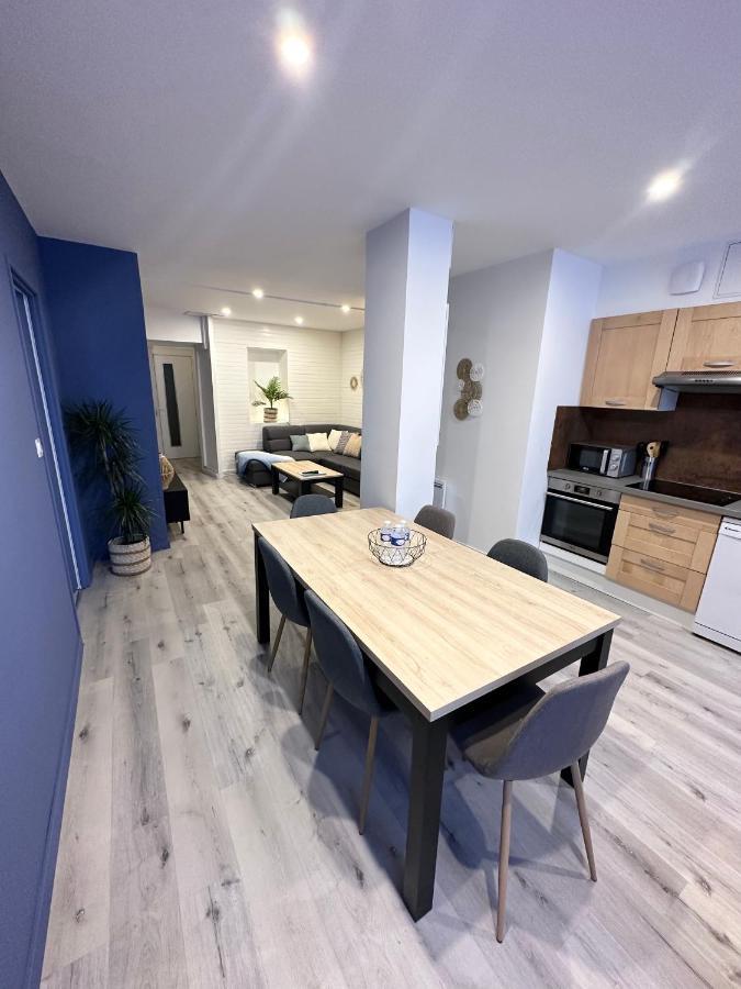 ** Grand appartement cosy au centre de Nay ** Extérieur photo